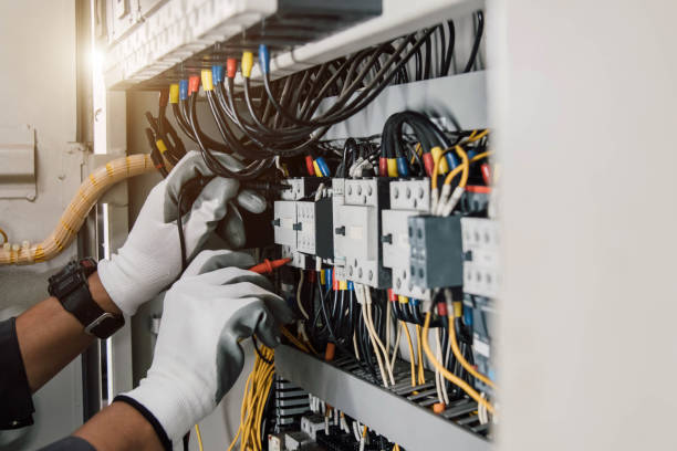 Best Circuit Breaker Repair  in Lake Brownwood, TX
